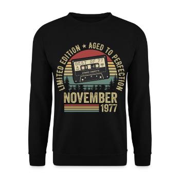 Novembre 1977 - Sweat-shirt Unisexe - noir - Devant - Alina (178cm) & Michal (187cm)