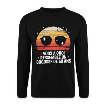 Bogosse 60 Jahre Retro Sonne - Unisex Pullover - Schwarz - Vorne - Alina (178cm) & Michal (187cm)