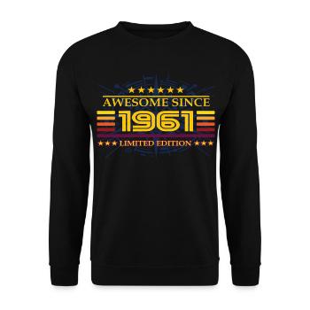 Awesome since 1961 Limited Edition - Unisex Pullover - Schwarz - Vorne - Alina (178cm) & Michal (187cm)