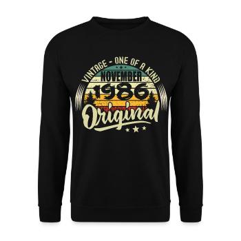 Vintage November 1986 Original November 1986 - Unisex Sweatshirt - black - Front - Alina (178cm) & Michal (187cm)