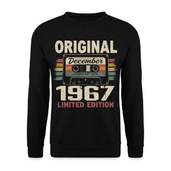 Cadeau D'anniversaire Décembre 1967 - Sweat-shirt Unisexe - noir - Devant - Alina (178cm) & Michal (187cm)