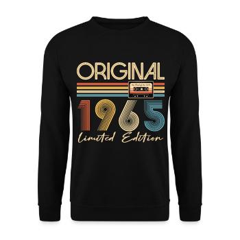 60th birthday 60 years original 1965 - Unisex Sweatshirt - black - Front - Alina (178cm) & Michal (187cm)