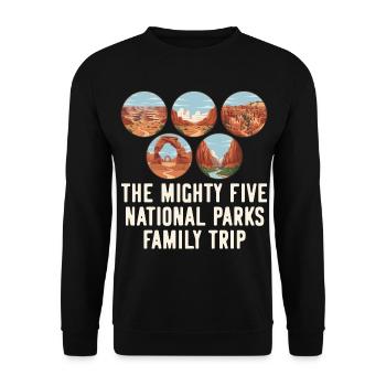 Fünf Nationalparks Utah Familienreise - Unisex Pullover - Schwarz - Vorne - Alina (178cm) & Michal (187cm)