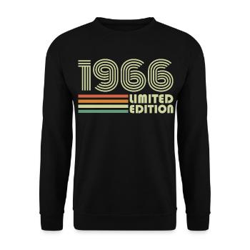 Vintage 1966 Retro 1966 Birthday Gift - Unisex Sweatshirt - black - Front - Alina (178cm) & Michal (187cm)
