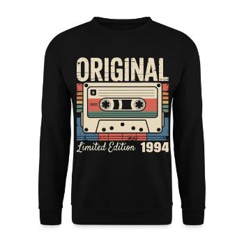 32nd Anniversary - Vintage Gift 1994 - Unisex Sweatshirt - black - Front - Alina (178cm) & Michal (187cm)