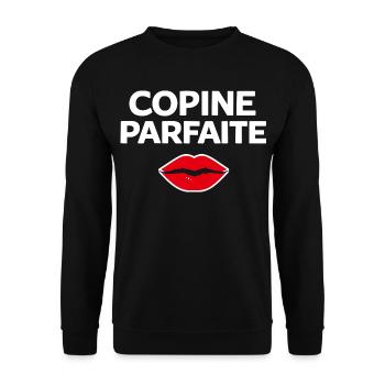 Perfekte Freundin, Humor, Geschenkidee, Frau - Unisex Pullover - Schwarz - Vorne - Alina (178cm) & Michal (187cm)