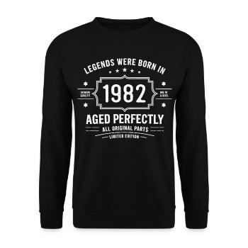Original 1982 Vintage | Geburtstagsgeschenk 1982 - Unisex Pullover - Schwarz - Vorne - Alina (178cm) & Michal (187cm)