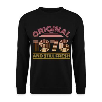 Vintage 1976 - Unisex Pullover - Schwarz - Vorne - Alina (178cm) & Michal (187cm)
