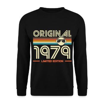 Originales Retro-T-Shirt der Ausgabe von 1979 - Unisex Pullover - Schwarz - Vorne - Alina (178cm) & Michal (187cm)