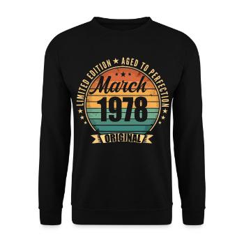 March 1978 Limited Edition Retro March 1978 - Unisex Sweatshirt - black - Front - Alina (178cm) & Michal (187cm)