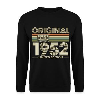 Original 1952 Limited Edition - Unisex Sweatshirt - black - Front - Alina (178cm) & Michal (187cm)