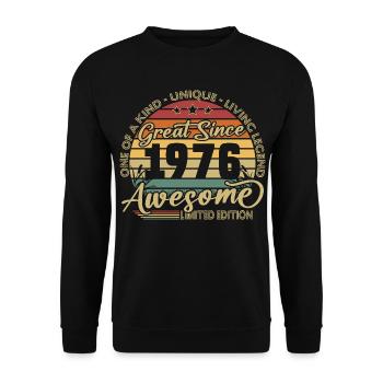 Cadeau d’anniversaire pour le 50e anniversaire 1976 Vintage Retro - Sweat-shirt Unisexe - noir - Devant - Alina (178cm) & Michal (187cm)