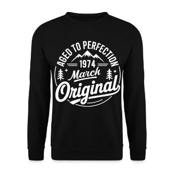 März 1974 – Legende der Gipfel und Berge - Unisex Pullover - Schwarz - Vorne - Alina (178cm) & Michal (187cm)