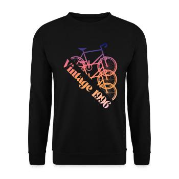 1996 Vintage - Unisex Pullover - Schwarz - Vorne - Alina (178cm) & Michal (187cm)
