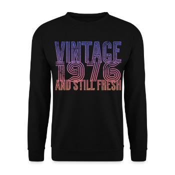 Millésime 1976 - Sweat-shirt Unisexe - noir - Devant - Alina (178cm) & Michal (187cm)