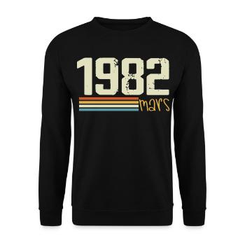 Vintage März 1982 - Unisex Pullover - Schwarz - Vorne - Alina (178cm) & Michal (187cm)