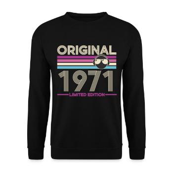Original 1971 Edition Retro - Unisex Sweatshirt - black - Front - Alina (178cm) & Michal (187cm)