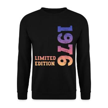 Millésime 1976 - Sweat-shirt Unisexe - noir - Devant - Alina (178cm) & Michal (187cm)