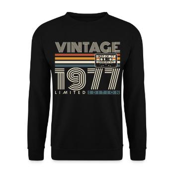 1977 Vintage Vintage Rétro Cadeau d’anniversaire - Sweat-shirt Unisexe - noir - Devant - Alina (178cm) & Michal (187cm)