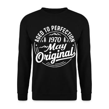May 1970 – Legend of the Peaks and Mountains - Unisex Sweatshirt - black - Front - Alina (178cm) & Michal (187cm)