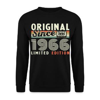1966 Vintage Retro Geburtstagsgeschenk - Unisex Pullover - Schwarz - Vorne - Alina (178cm) & Michal (187cm)