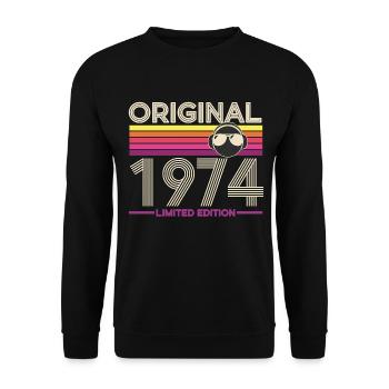 Original 1974 Limited Edition - Unisex Sweatshirt - black - Front - Alina (178cm) & Michal (187cm)