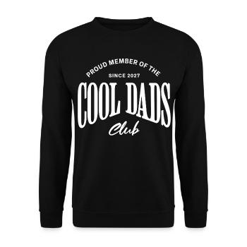 Papa 2027 - Proud member of the Cool Dads Club - Unisex Pullover - Schwarz - Vorne - Alina (178cm) & Michal (187cm)