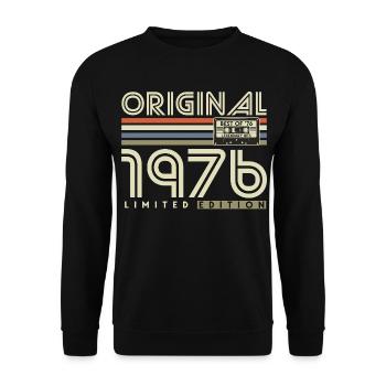 1976 Jahrgang 50 Geburtstag Vintage Geschenk Retro - Unisex Pullover - Schwarz - Vorne - Alina (178cm) & Michal (187cm)