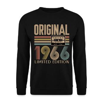 60. Geburtstag, 60 Jahre - Unisex Pullover - Schwarz - Vorne - Alina (178cm) & Michal (187cm)