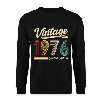 Vintage 1976 Limited edition 50. Geburtstag - Unisex Pullover - Schwarz - Vorne - Alina (178cm) & Michal (187cm)
