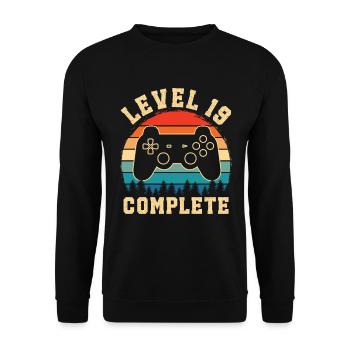 Level 19 complete – 19 Year Old Gamer Gift - Unisex Sweatshirt - black - Front - Alina (178cm) & Michal (187cm)