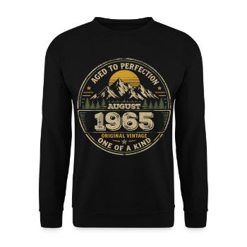 Vintage 1965 August 1965 Birthday Gift - Unisex Sweatshirt - black - Front - Alina (178cm) & Michal (187cm)