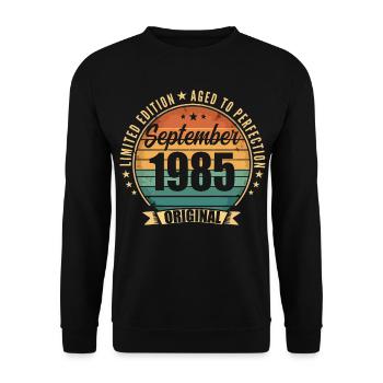 Retro September 1985 Vintage Limited Edition - Unisex Pullover - Schwarz - Vorne - Alina (178cm) & Michal (187cm)