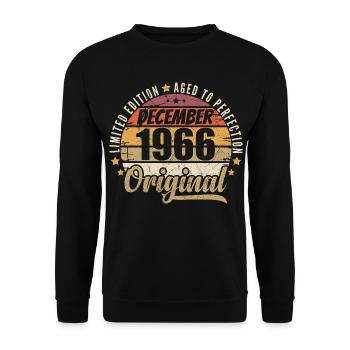 Geboren im Dezember 1966 – Original Vintage-Edition - Unisex Pullover - Schwarz - Vorne - Alina (178cm) & Michal (187cm)