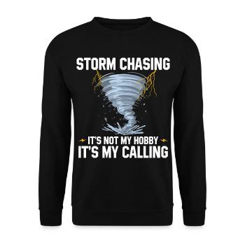 Sturmjäger Shirts | Unwetter Sturm Blitz Geschenke - Unisex Pullover - Schwarz - Vorne - Alina (178cm) & Michal (187cm)