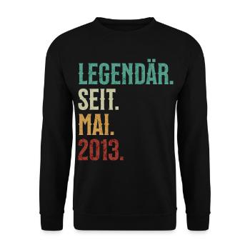 Legendär. Seit. Mai. 2013. Retro Birthday - Unisex Pullover - Schwarz - Vorne - Alina (178cm) & Michal (187cm)