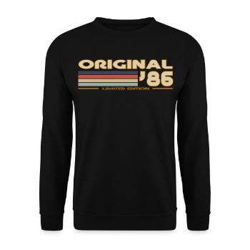 1986 - Unisex Pullover - Schwarz - Vorne - Alina (178cm) & Michal (187cm)