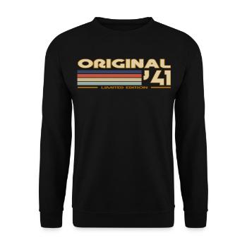 1941 - Unisex Pullover - Schwarz - Vorne - Alina (178cm) & Michal (187cm)