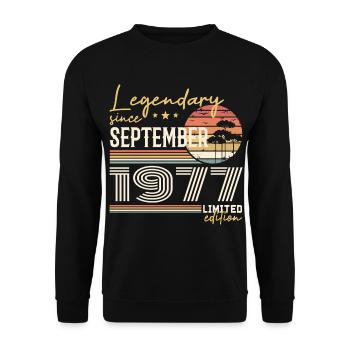 September 1977 Born in September 1977 September 1977 - Unisex Sweatshirt - black - Front - Alina (178cm) & Michal (187cm)