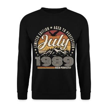 July 1989 36th Anniversary Gift July 1989 - Unisex Sweatshirt - black - Front - Alina (178cm) & Michal (187cm)