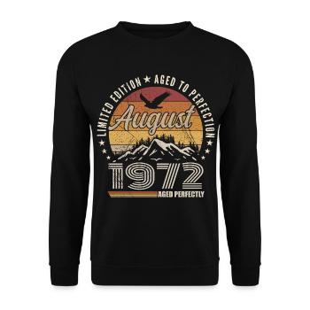 August 1972 Retro Anniversary August 1972 August 1972 - Unisex Sweatshirt - black - Front - Alina (178cm) & Michal (187cm)