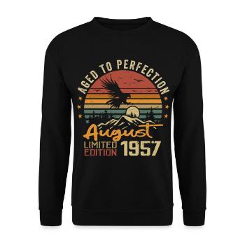 Jahrgang August 1957 Geburtstagsgeschenk August 1957 - Unisex Pullover - Schwarz - Vorne - Alina (178cm) & Michal (187cm)