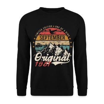 Retro 1981 September Vintage September 1981 Gift - Unisex Sweatshirt - black - Front - Alina (178cm) & Michal (187cm)