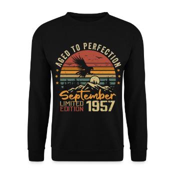 September 1957 Birthdays born in September 1957 - Unisex Sweatshirt - black - Front - Alina (178cm) & Michal (187cm)