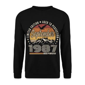Né en Septembre 1987 - Anniversaire Septembre 1987 - Sweat-shirt Unisexe - noir - Devant - Alina (178cm) & Michal (187cm)