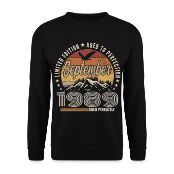 Born in September 1989 - Birthday September 1989 - Unisex Sweatshirt - black - Front - Alina (178cm) & Michal (187cm)