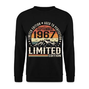 September 1967, September 1967 Birthday Gift - Unisex Sweatshirt - black - Front - Alina (178cm) & Michal (187cm)