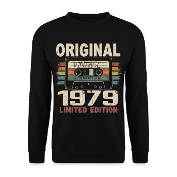 1979 Birthday Gift 1979 Vintage 1979 Retro - Unisex Sweatshirt - black - Front - Alina (178cm) & Michal (187cm)