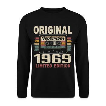 September 1969 Birthday, born in September 1969 - Unisex Sweatshirt - black - Front - Alina (178cm) & Michal (187cm)