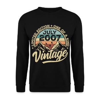 Born in July 2007 Born in July 2007 Born in July 2007 - Unisex Sweatshirt - black - Front - Alina (178cm) & Michal (187cm)